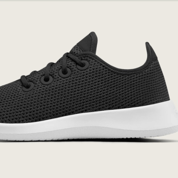 Allbirds All Birds Men's Tree Runner, size 10. - Picture 2 of 10